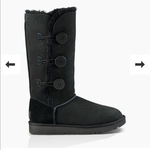 Black Uggs